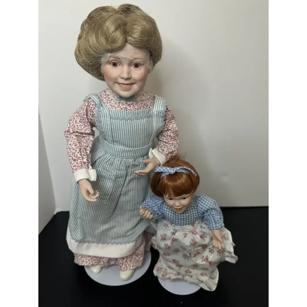 Danbury Mint Is it Sweet Enough?‎ Porcelain Mother Daughter Dolls by Judy Belle